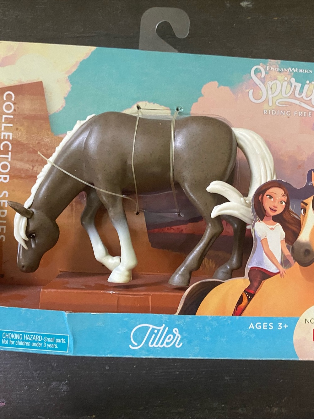 Dreamworks Tiller Brown & White Horse Figurine - Collector Series
